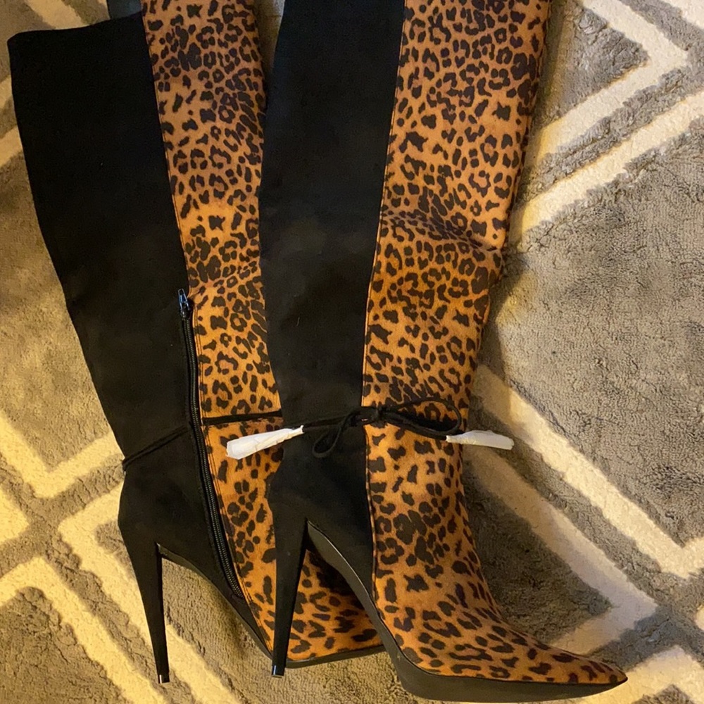Leopard Boots - Picture 3 of 3